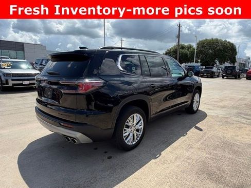 Used 2024 GMC Acadia Elevation FWD image 3