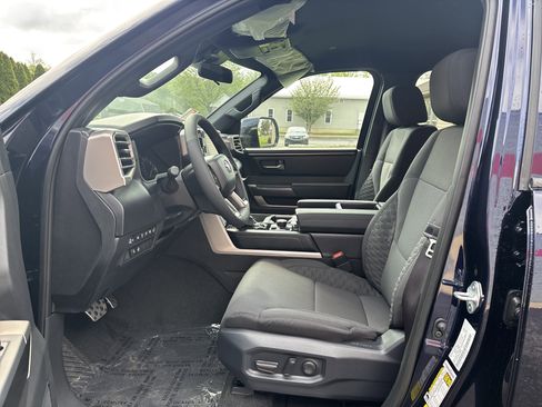 New 2026 Toyota Tundra SR5 AWD/4WD image 11