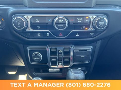 Used 2022 Jeep Wrangler Unlimited Sport AWD/4WD image 25
