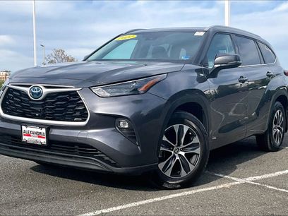Used 2022 Toyota Highlander XLE