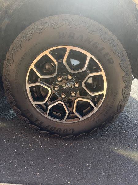 Used 2019 Ford F150 XL w/ Equipment Group 101A Mid AWD/4WD image 5