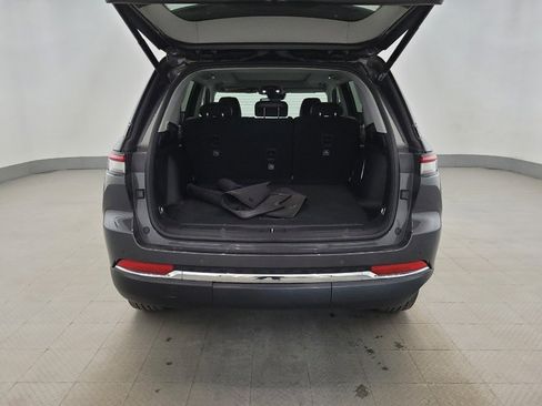 Used 2022 Jeep Grand Cherokee Limited 4xe image 29