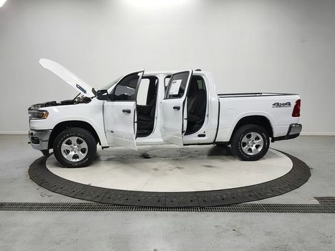 Used 2025 RAM 1500 Big Horn AWD/4WD image 12