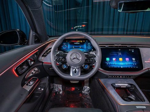 New 2026 Mercedes-Benz E 53 AMG e 4MATIC Sedan image 15