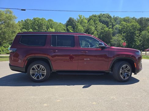 New 2026 Jeep Grand Wagoneer 4WD image 14