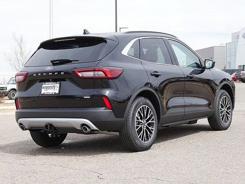 New 2025 Ford Escape SE w/ PHEV Premium Package FWD image 5
