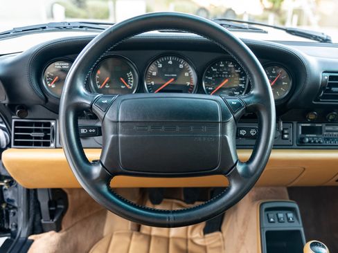 Used 1992 Porsche 911 Turbo RWD image 16