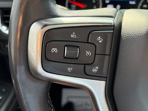 Used 2021 Chevrolet Suburban Premier w/ Premium Package AWD/4WD image 11