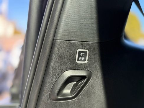 New 2026 Jeep Grand Wagoneer 4WD image 30