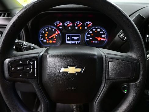 Used 2025 Chevrolet Silverado 2500 Custom w/ Custom Convenience Package AWD/4WD image 18
