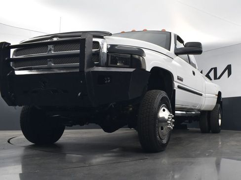 Used 2001 Dodge Ram 3500 Truck 4x4 Quad Cab image 17