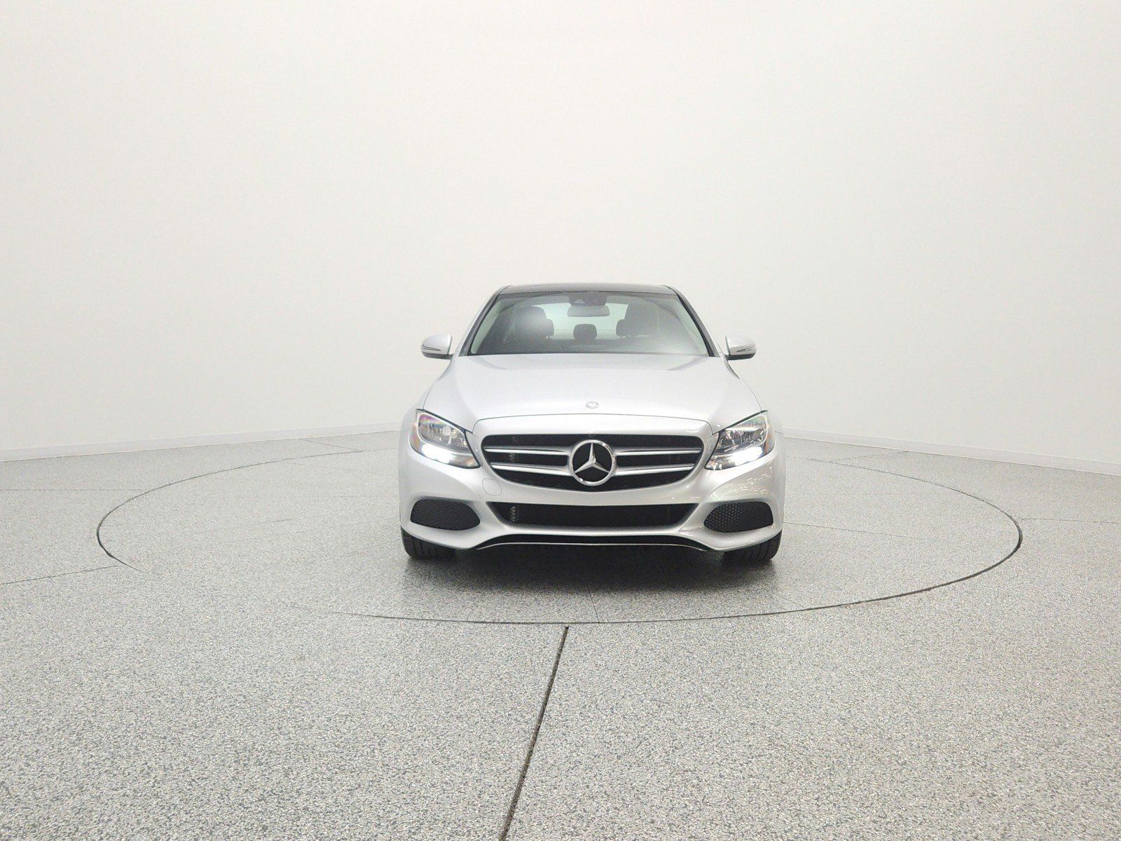 Used 2017 Mercedes-Benz C 300 Sedan image 2