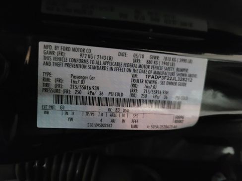 Used 2018 Ford Focus SE image 33