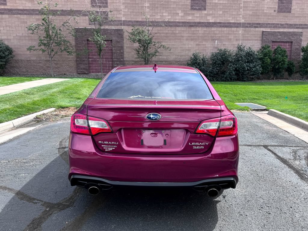 Used 2018 Subaru Legacy 3.6R Limited AWD/4WD image 9