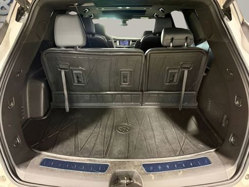 Used 2022 Buick Enclave Premium w/ Experience Buick Package AWD/4WD image 34