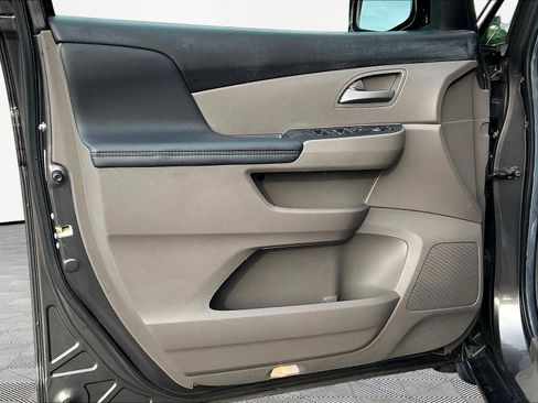 Used 2012 Honda Odyssey EX-L image 20