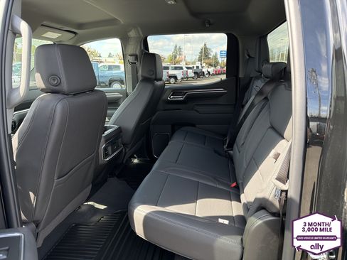 Used 2026 Chevrolet Silverado 1500 LTZ AWD/4WD image 11