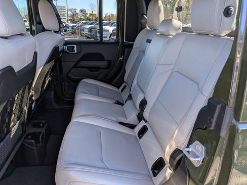 Used 2022 Jeep Gladiator Mojave w/ LED Lighting Group image 14