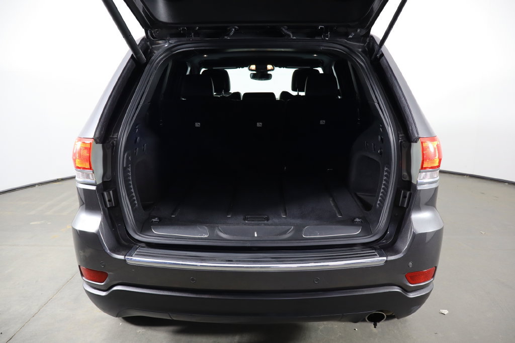 Used 2017 Jeep Grand Cherokee Limited AWD/4WD image 17