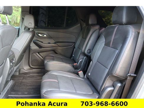 Used 2023 Chevrolet Traverse RS image 24