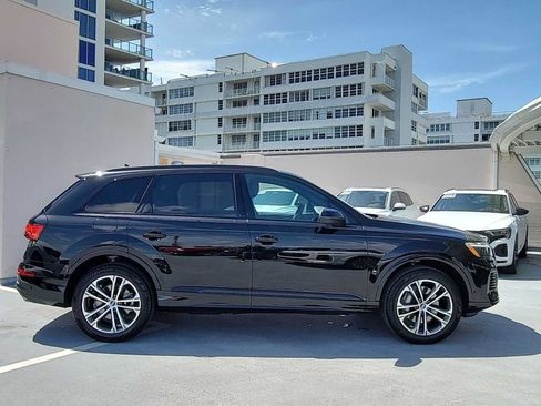 Certified 2026 Audi Q7 3.0T Premium w/ Convenience Plus Package AWD/4WD image 7