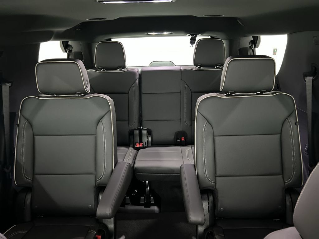 New 2025 Chevrolet Tahoe Premier RWD image 32