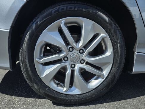 Used 2020 Honda Accord LX image 12