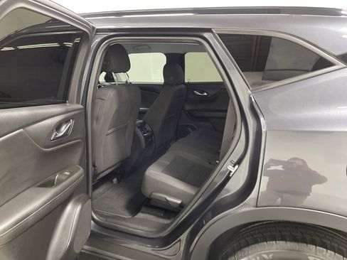 Used 2022 Chevrolet Blazer LT FWD image 13