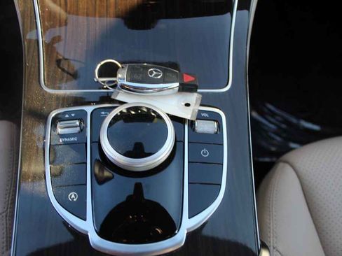 Used 2018 Mercedes-Benz C 300 Sedan image 22