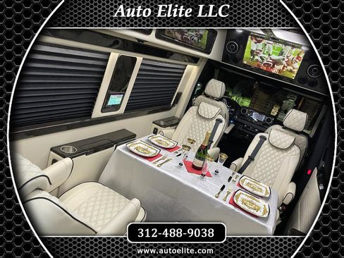 Used 2022 Mercedes-Benz Sprinter 3500 image 1