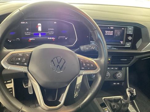 Used 2024 Volkswagen Jetta Sport FWD image 7