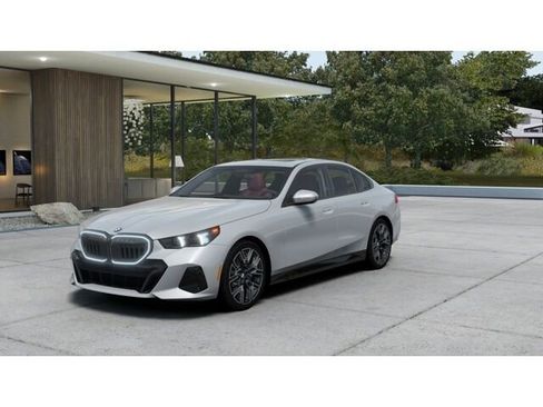 New 2026 BMW 530i w/ M Sport Package image 1