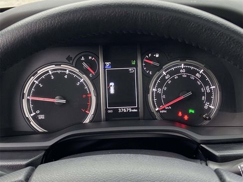 Used 2023 Toyota 4Runner Limited image 33