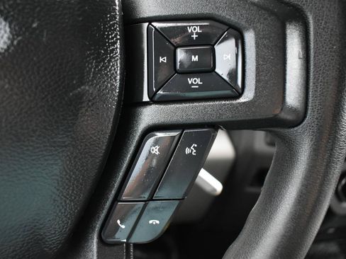 Used 2019 Ford F250 XL w/ Power Equipment Group AWD/4WD image 16