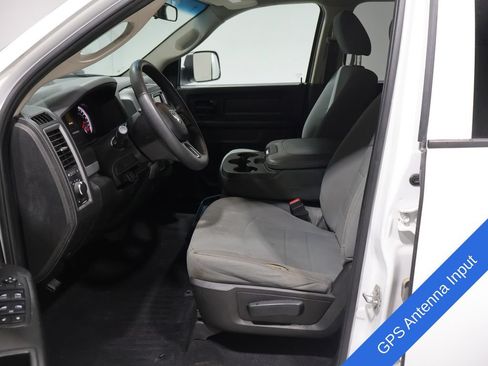 Used 2019 RAM 1500 Tradesman w/ Popular Equipment Group AWD/4WD image 2
