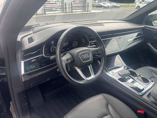 Used 2022 Audi Q8 Prestige AWD/4WD image 16
