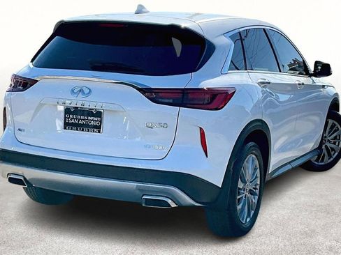 Certified 2025 INFINITI QX50 Pure image 2