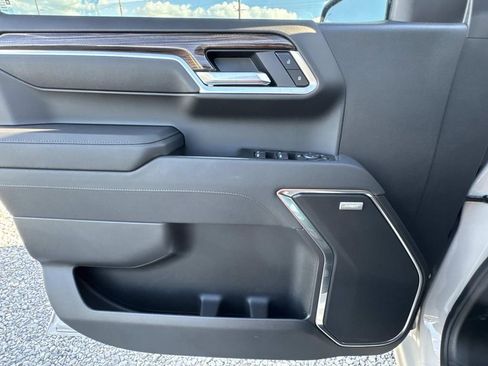 New 2026 Chevrolet Silverado 1500 RST image 19