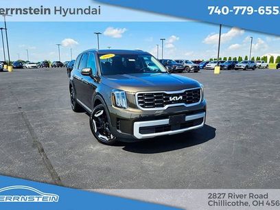 Used 2025 Kia Telluride S