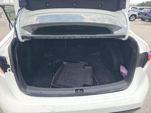 Used 2024 Toyota Corolla LE FWD image 13
