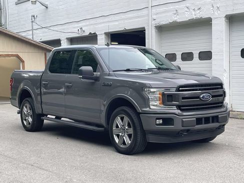 Used 2018 Ford F150 XLT w/ Equipment Group 302A Luxury AWD/4WD image 7