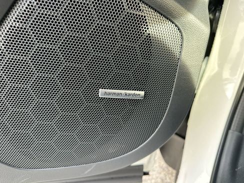 New 2026 Subaru Ascent Limited image 33