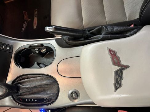 Used 2007 Chevrolet Corvette Convertible w/ Preferred Equipment Group image 23