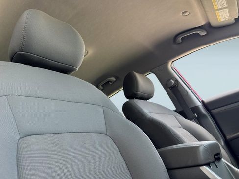 Used 2012 Kia Sportage LX FWD image 25