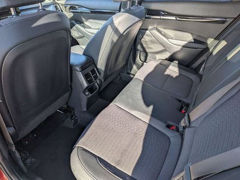 Used 2023 Kia Seltos S w/ Navigation Package AWD/4WD image 31