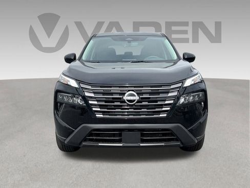 New 2026 Nissan Rogue SV FWD image 2