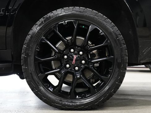 Used 2023 GMC Yukon AT4 AWD/4WD image 46