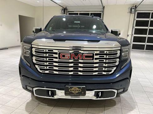 Certified 2023 GMC Sierra 1500 Denali w/ Denali Reserve Package AWD/4WD image 8