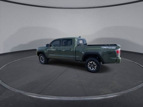 Certified 2021 Toyota Tacoma TRD Off-Road w/ TRD Premium Off Road Package AWD/4WD image 6