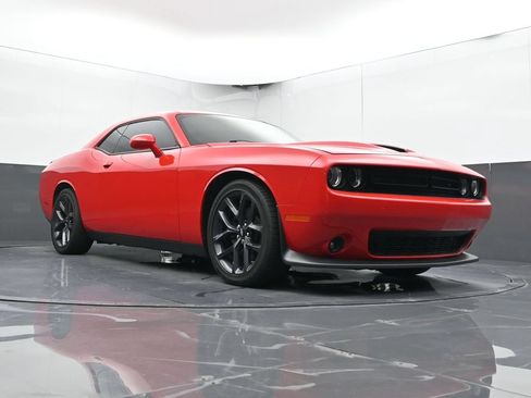Used 2019 Dodge Challenger GT w/ Blacktop Package RWD image 35